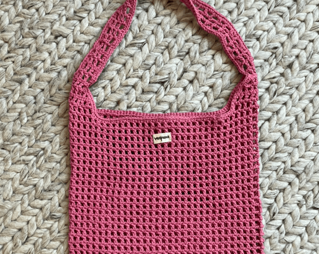 Pink tote